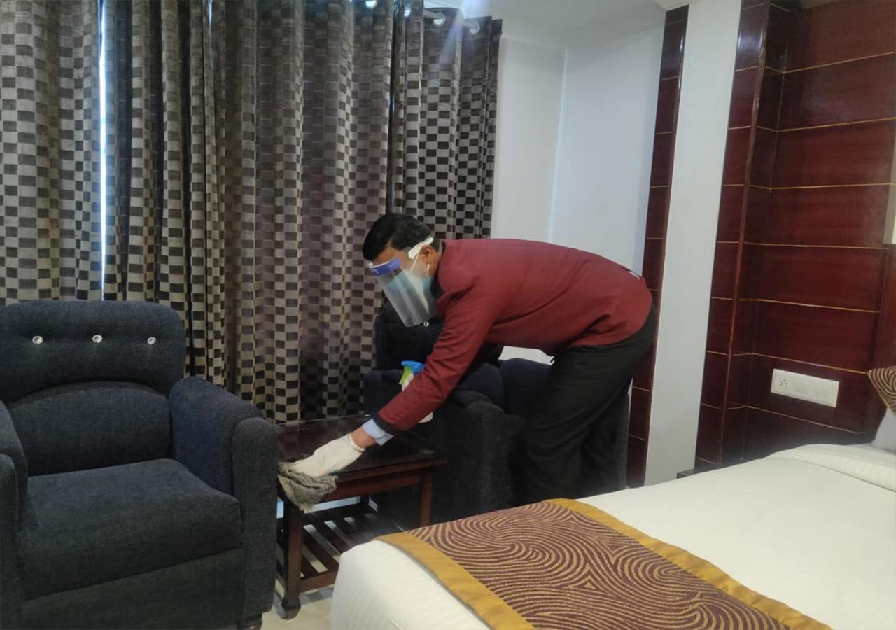 Hotel White Grand Shimla - In City Centre - A Centrally Ac Hotel Extérieur photo